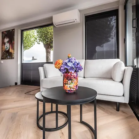 Luxury Watervilla Near Amsterdam And Schiphol אלסמיר
